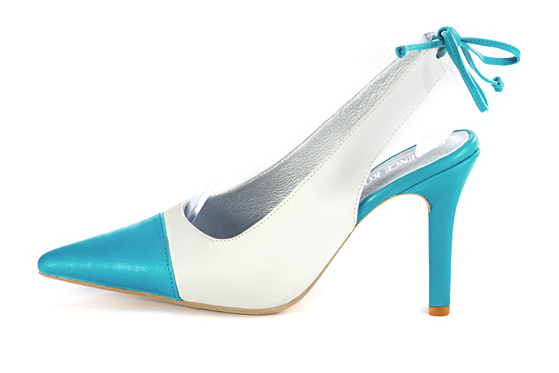 , coloris bleu turquoise et blanc cassé. Bout pointu. Haut. Talon fin. Cérémonie, soirée, cocktail, évènementiel. Personnalisation : Choix des cuirs, 
                des couleurs et des talons. Petites et grandes pointures. - Florence KOOIJMAN