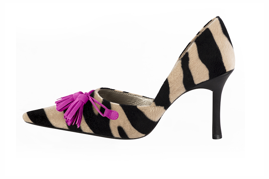 Escarpins habillés, élégants et raffinés, avec la cambrure ouverte, coloris noir et violet mauve. Bout pointu. Très haut. Talon fin. Cérémonie, soirée, cocktail, évènementiel. Personnalisation : Choix des cuirs, 
                des couleurs et des talons. Petites et grandes pointures. - Florence KOOIJMAN