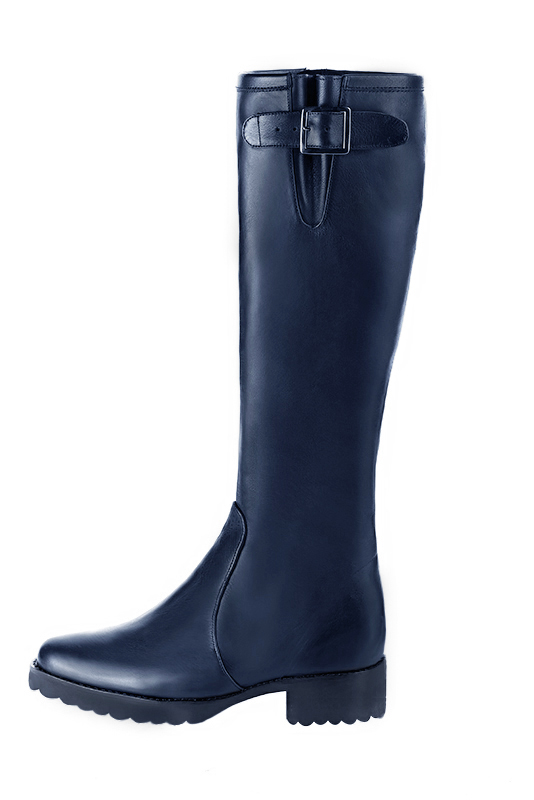 Bottes femme cavalières élégantes et raffinées, réalisées sur mesure, coloris bleu marine. Bout rond. Semelle gomme plat. Mollets fins ou larges. Personnalisation : Choix des cuirs, des couleurs et des talons. - Florence KOOIJMAN