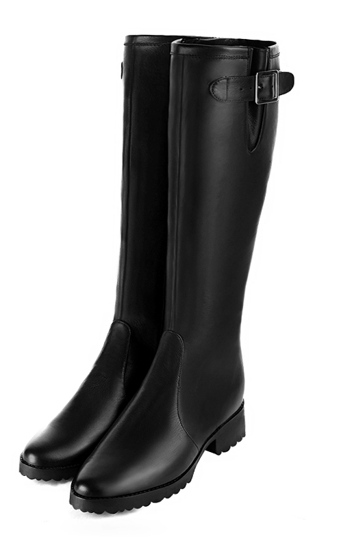 Bottes femme cavalières élégantes et raffinées, réalisées sur mesure, coloris noir satiné. Bout rond. Semelle gomme plat. Mollets fins ou larges. Personnalisation : Choix des cuirs, des couleurs et des talons. - Florence KOOIJMAN