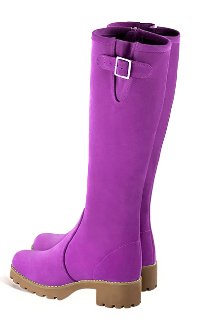 Bottes à boucles ajustables sur mesure pour femme en cuir mauve avec  et  - Vue de profil