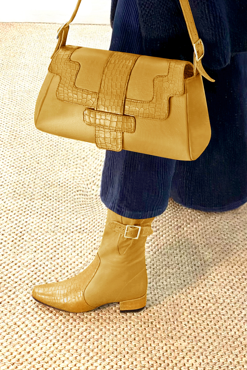 Sac porté à l'épaule habillé femme en cuir jaune ocre - Vue porté