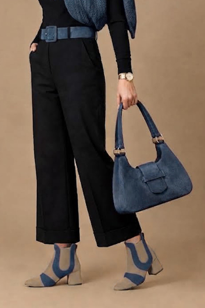 Bottines habillées femme avec élastiques en cuir beige sahara, bleu denim et beige mastic à talon évasé de 4.5 cm et bout rond - Vue porté
